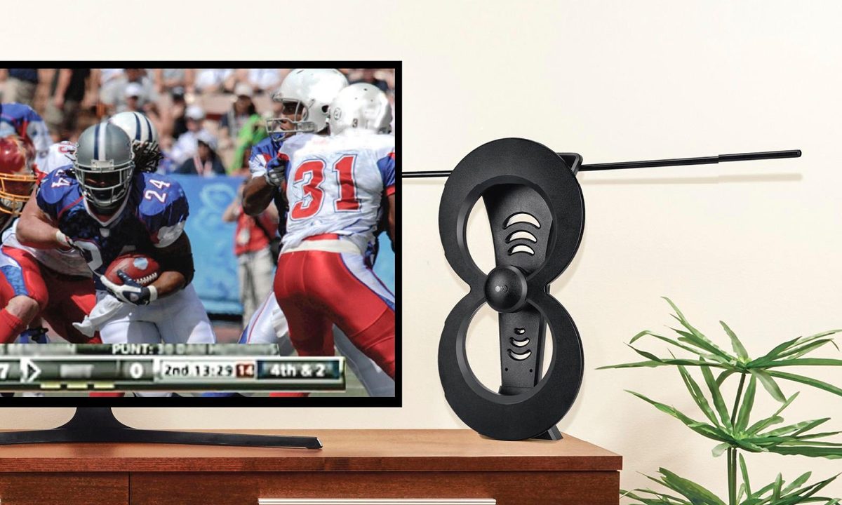 Clearstream 2Max HDTV Antenna.
