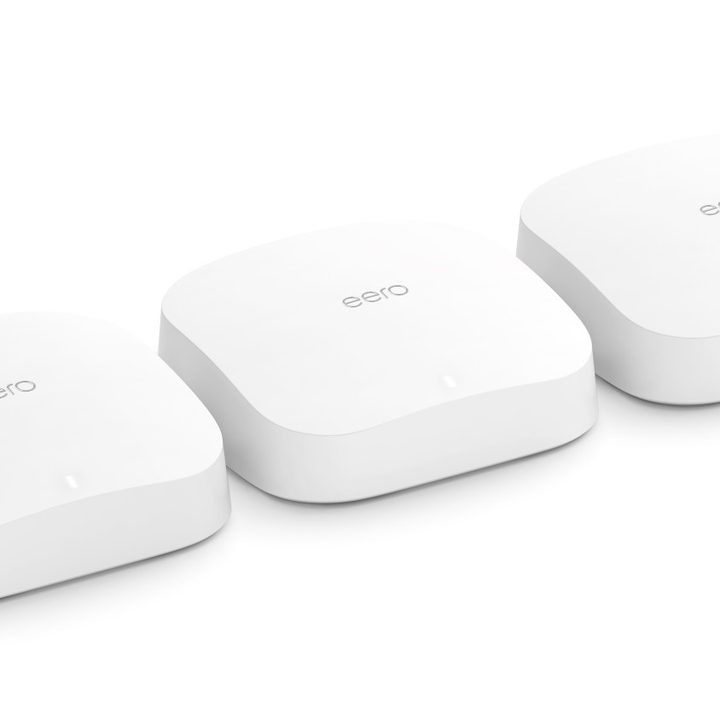 Eero Pro 6 making a connection.