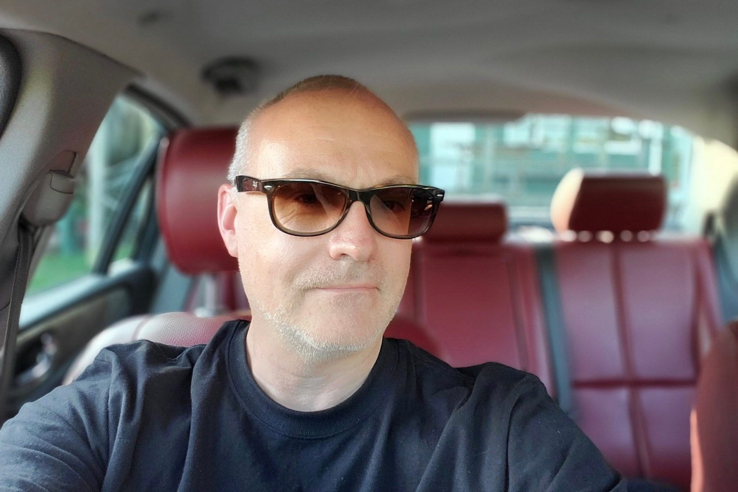 samsung galaxy tab s7 plus review selfie