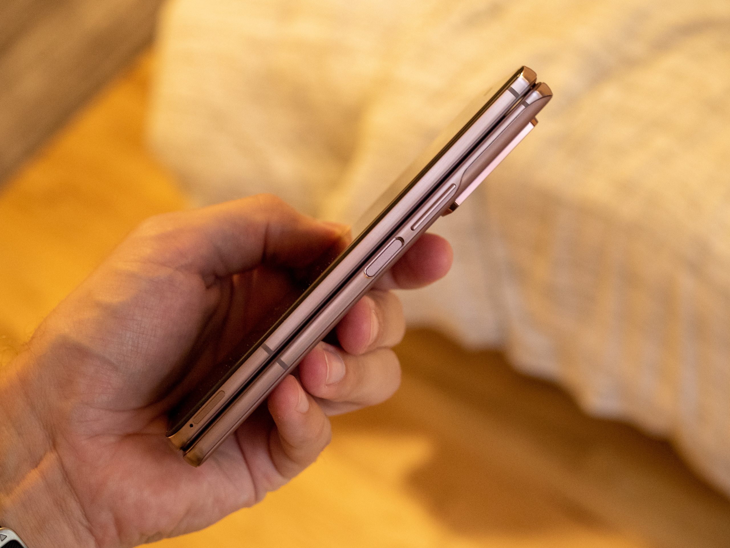 Samsung Galaxy Z Fold 2