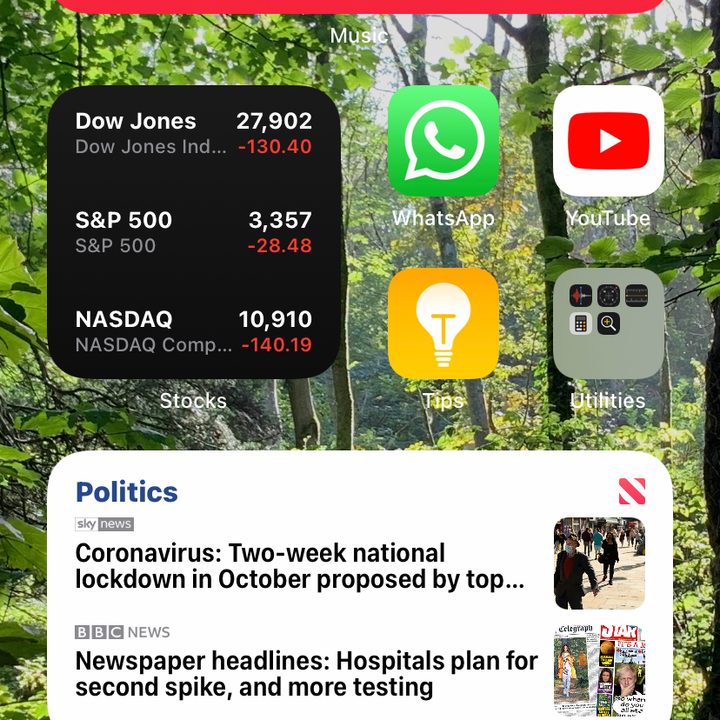 How to use iOS 14's App Library.