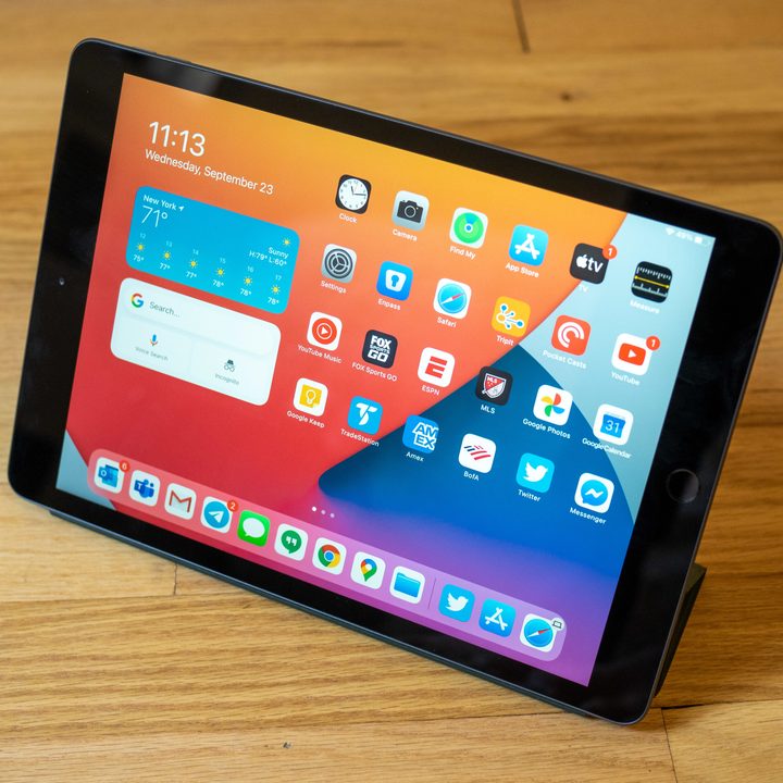iPad (2020)