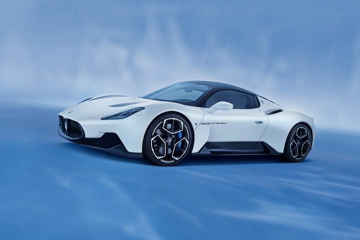 Maserati MC20