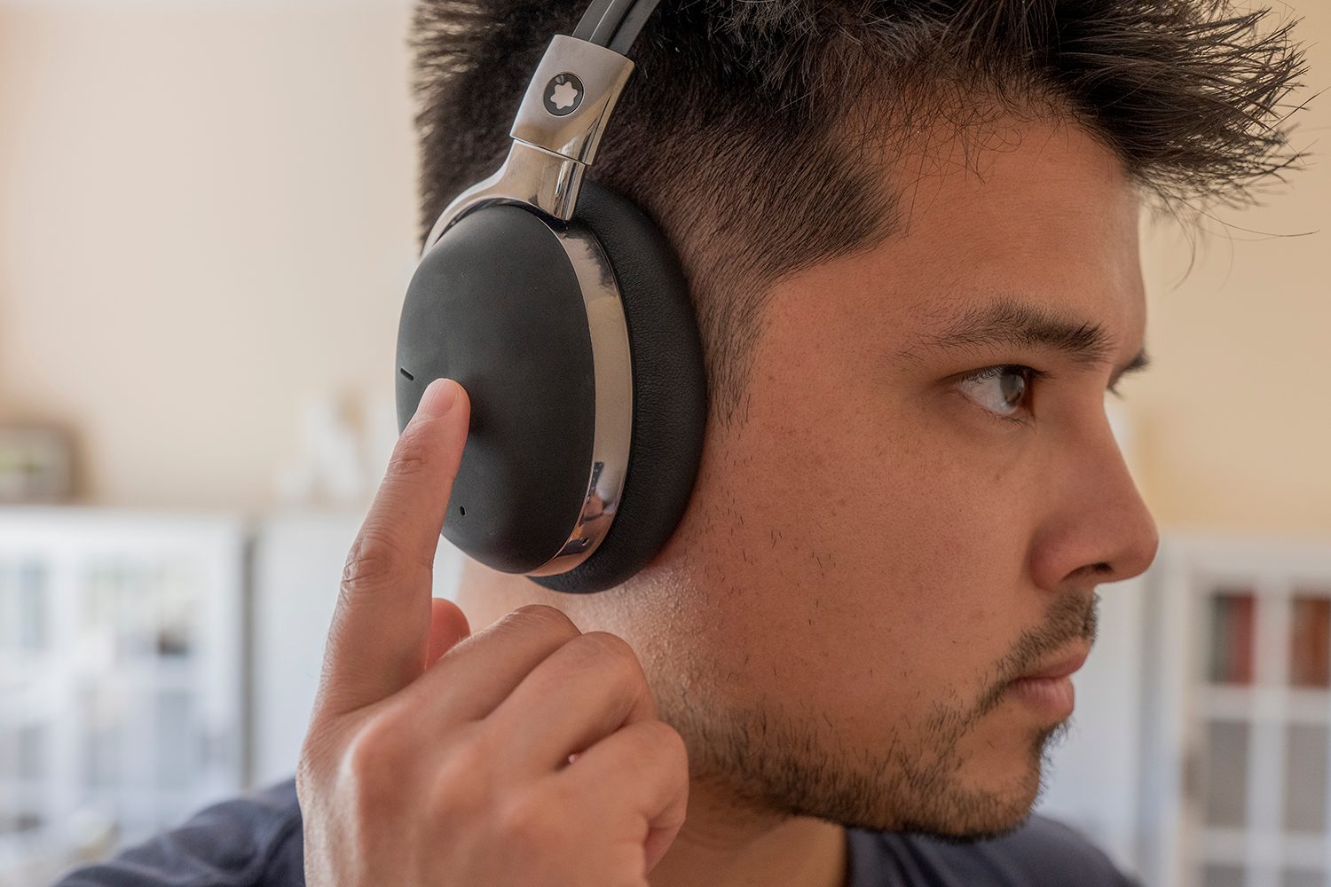 montblanc mb01 headphones review 7