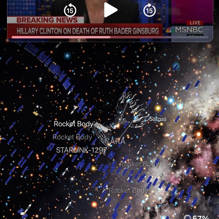 iOS 14 picture in picture example.