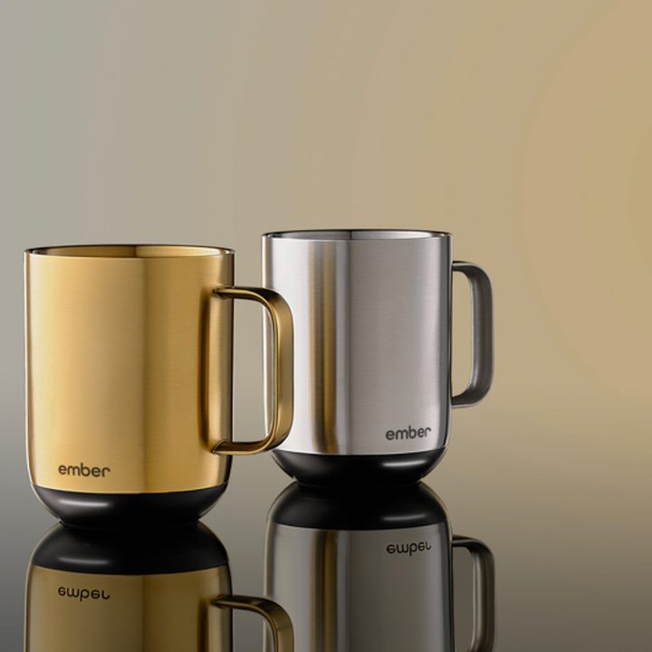 Two colors of the Ember mug against a background.