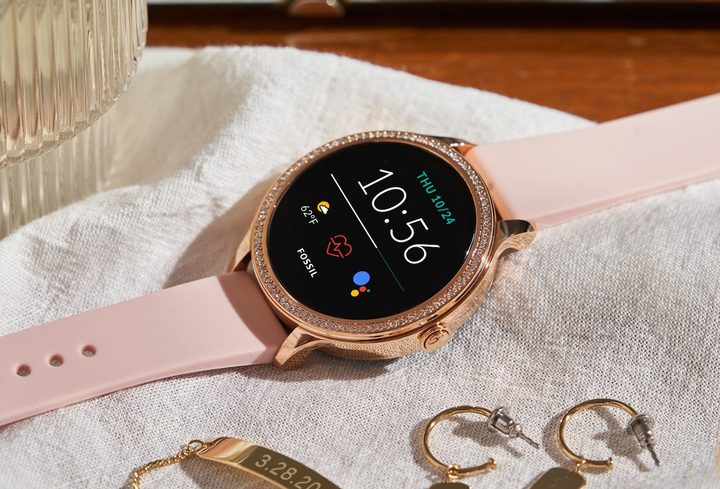Fossil Gen 5E smartwatch.