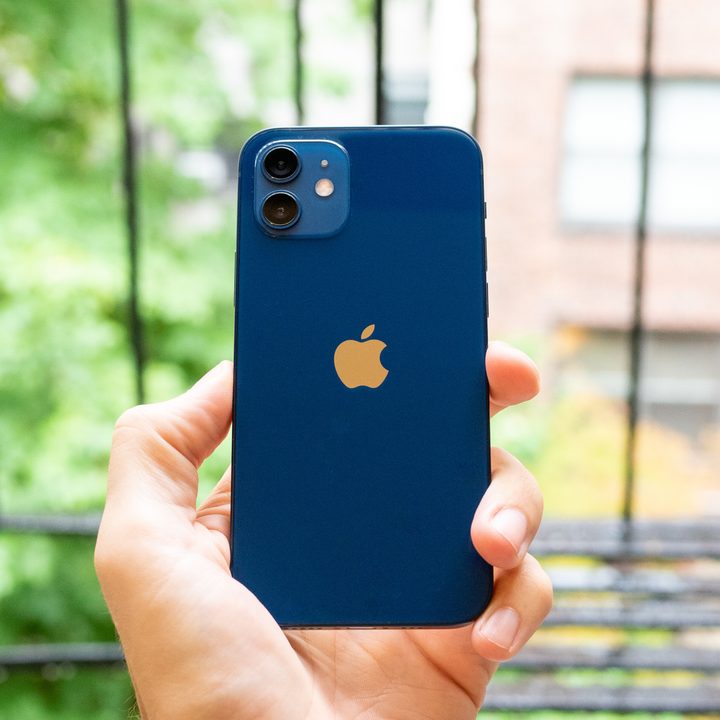 iPhone 12