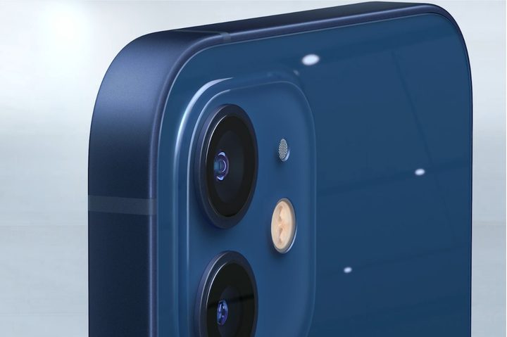 iPhone 12 camera