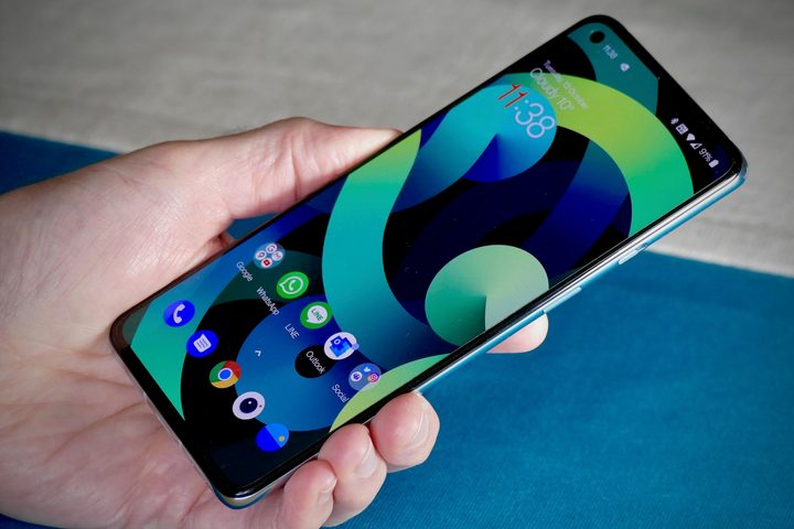 OnePlus 8T Screen