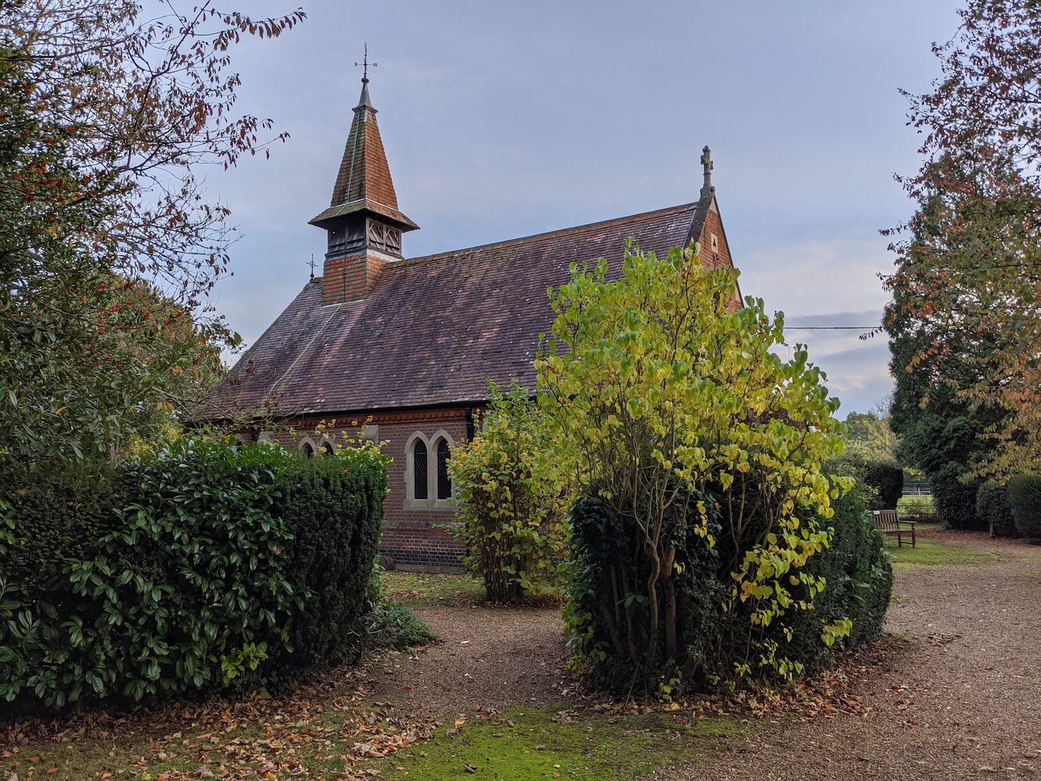 google pixel 5 review church night