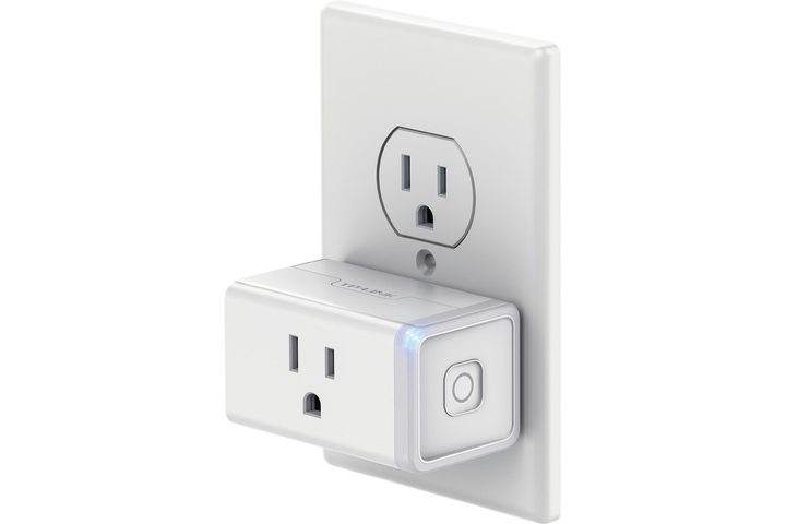 TP-Link Kasa Smart Wi-Fi Plug Mini 1