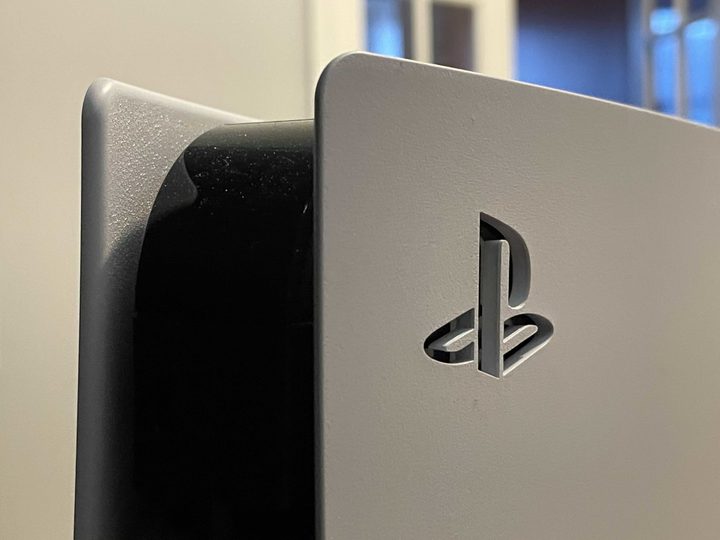 PS5 logo