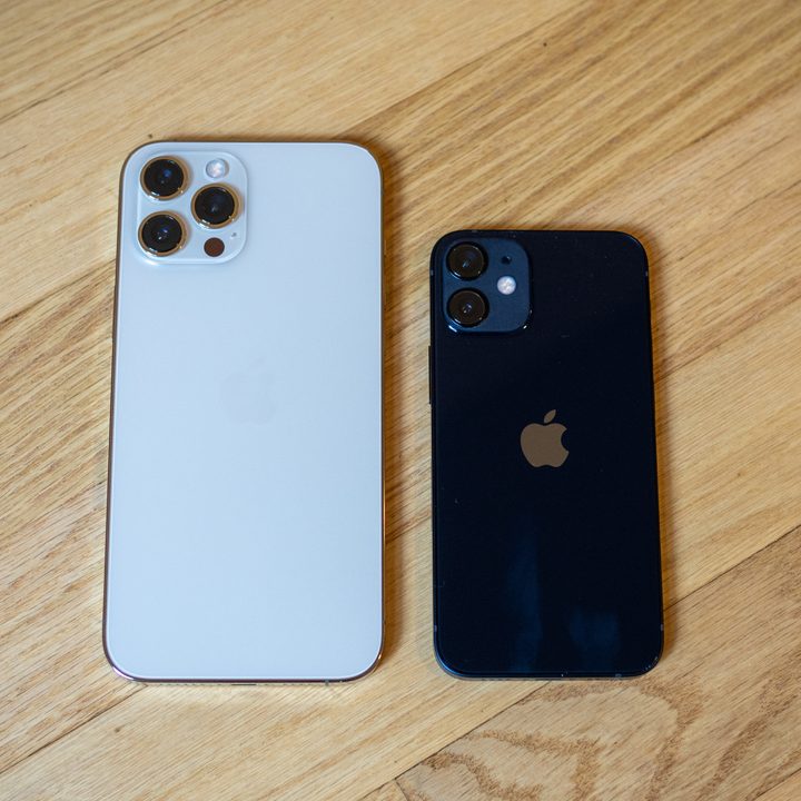 iPhone 12 Pro Max next to an iPhone 12 mini.