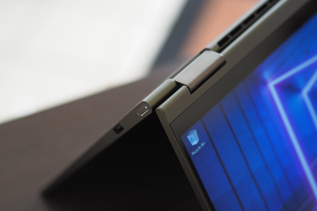 Lenovo Yoga 7i Design