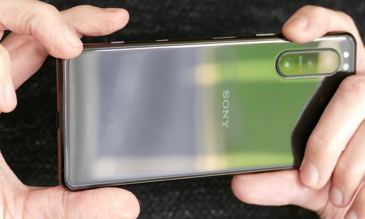 A person holding the Sony Xperia 5 II.