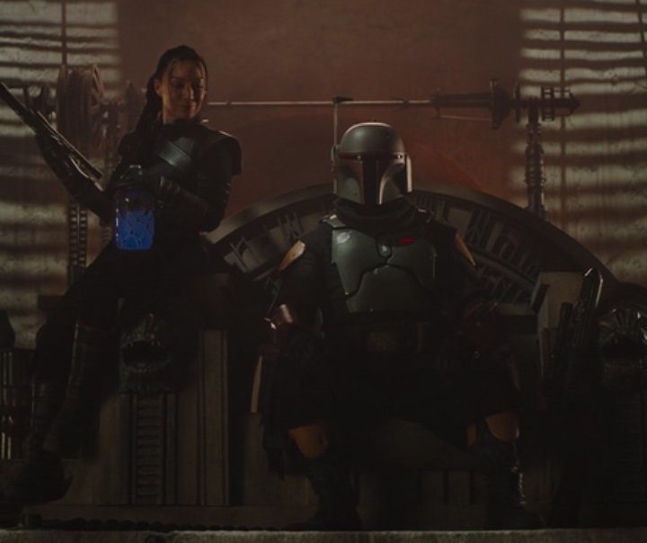 Fennec Shand and Boba Fett in Jabba's throne room in a scene from The Mandalorian.