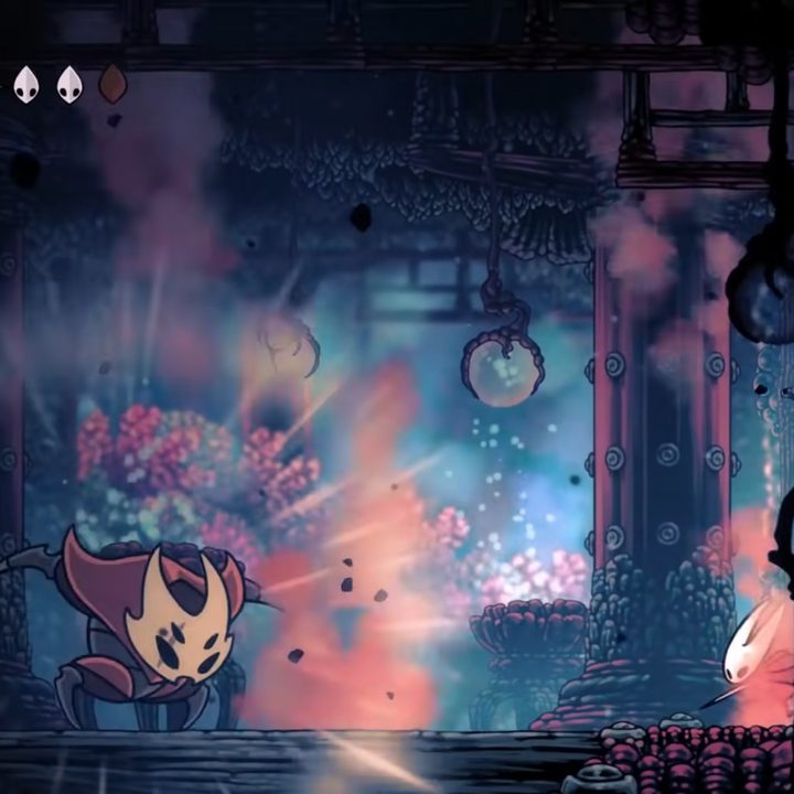 Hornet charging at a boss sending out a shockwave.