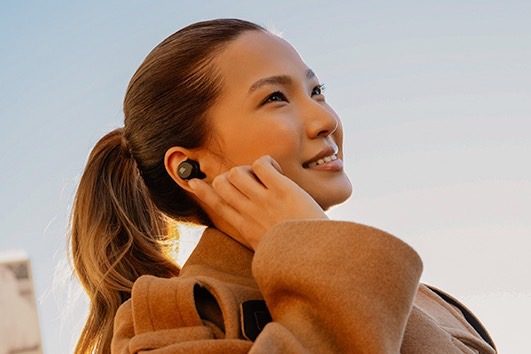 JBL Tour Pro+