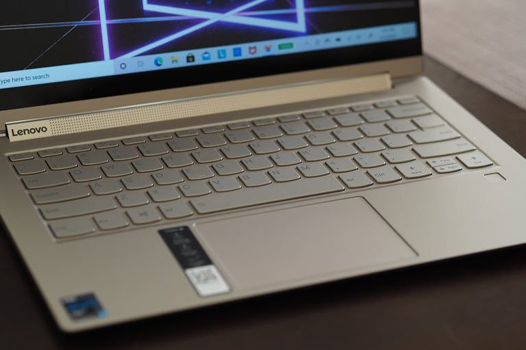 Lenovo Yoga 9i 14 Keyboard and Touchpad