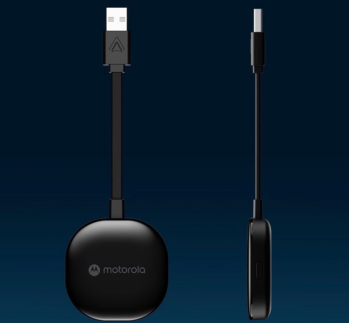 The Motorola MA1 wireless adapter for Android Auto.