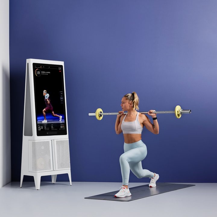 Tempo Studio Smart Mirror.