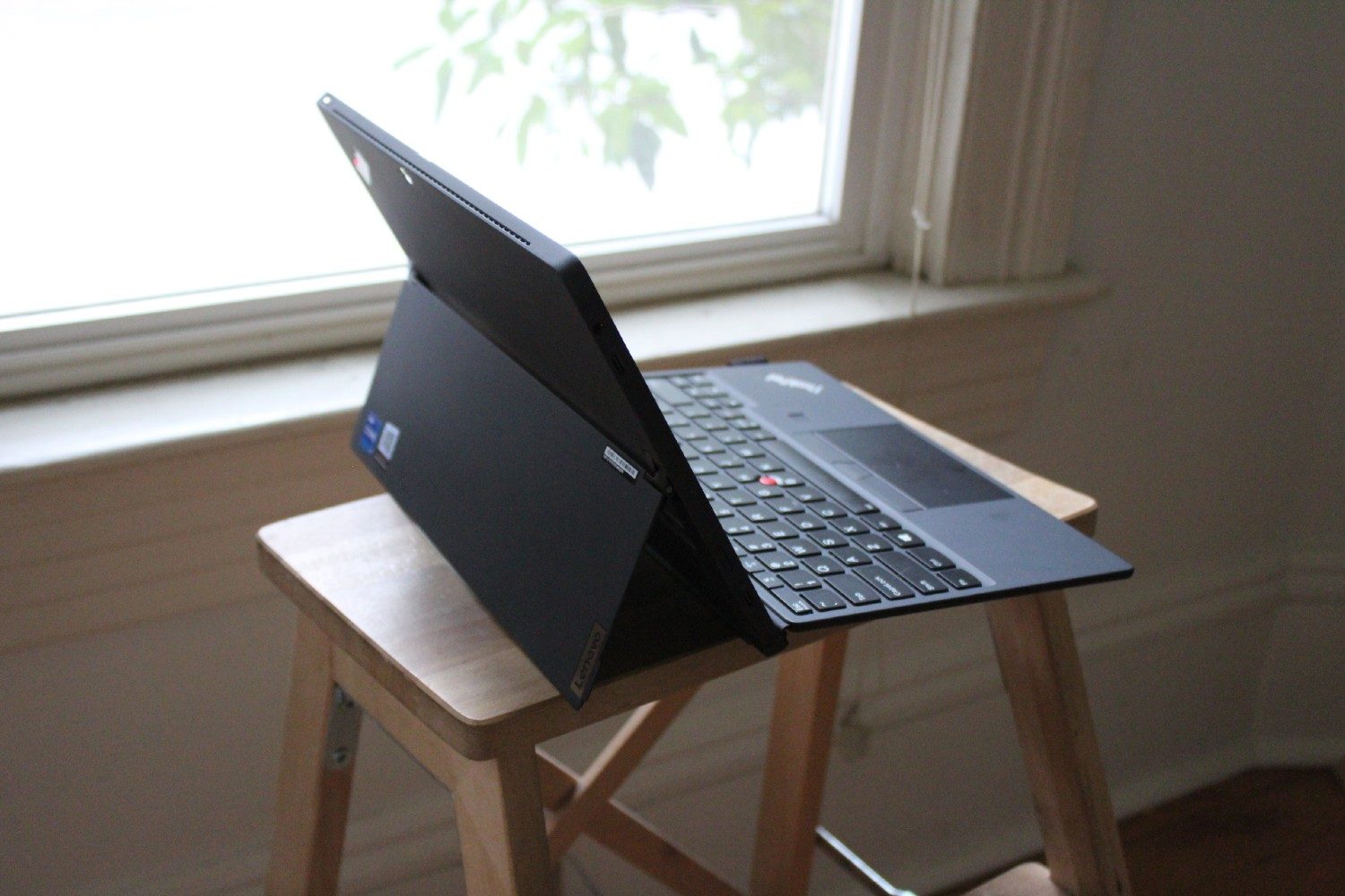 Lenovo ThinkPad X12 Detachable hands-on: A Surface Pro goes to the