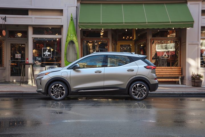 Side of the Chevrolet Bolt EUV