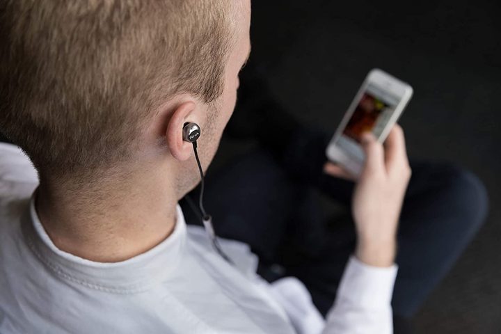 RHA MA650i with Lightning Connector