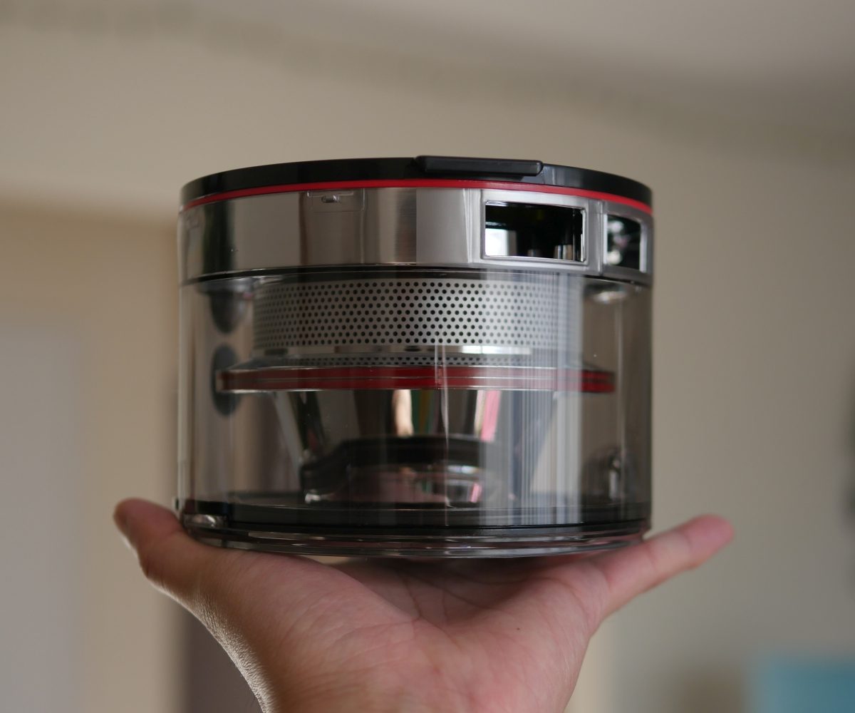 LG CordZero ThinQ Robot Vacuum dustbin