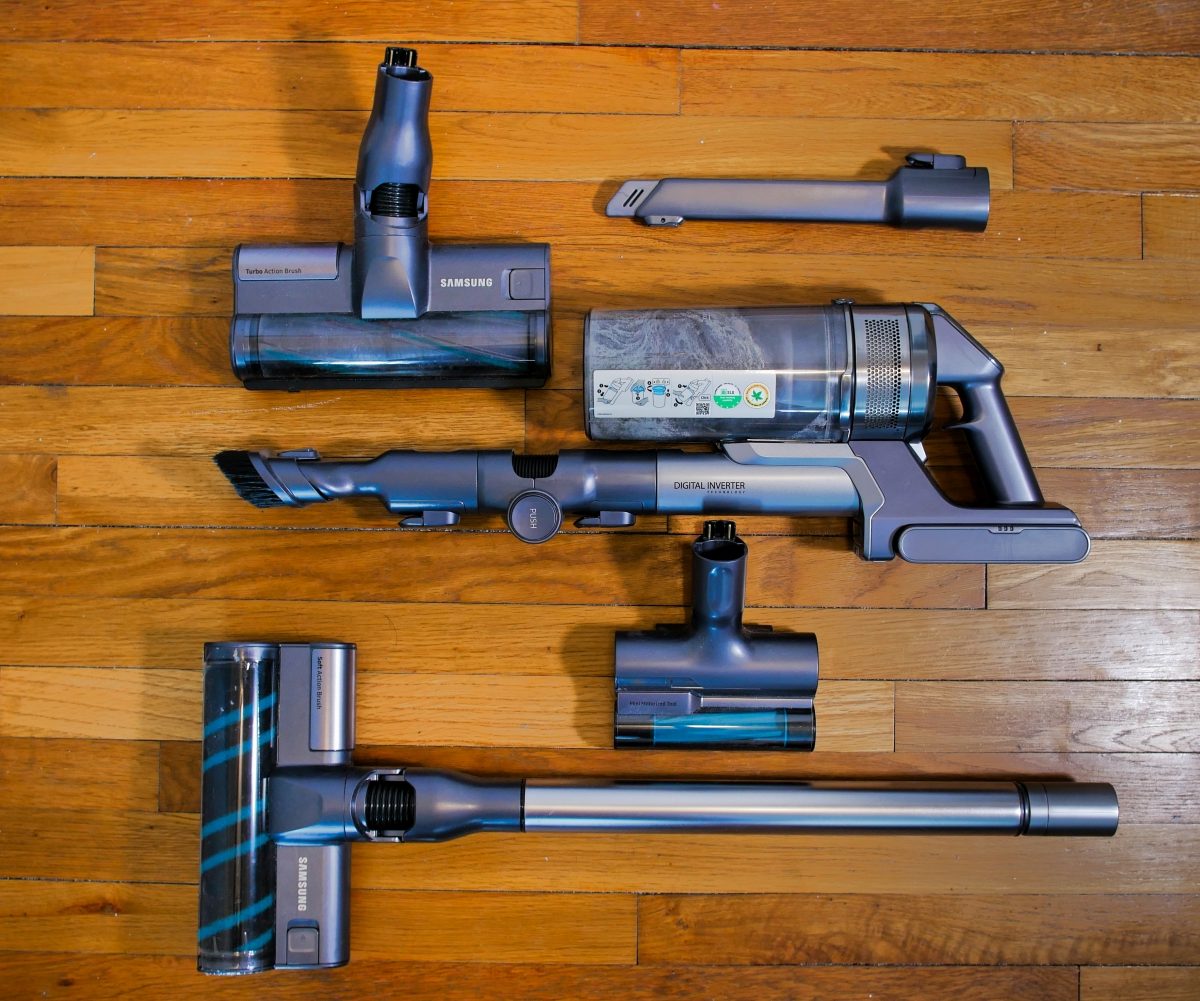Samsung Jet 90 Complete Cordless Stick Vacuum accessories