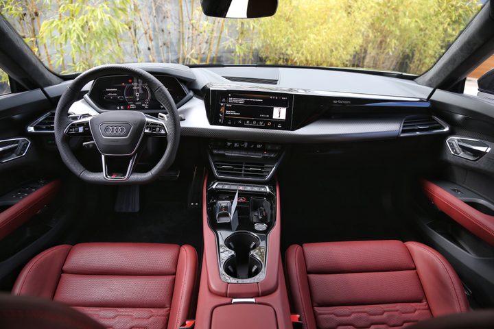 Interior of the 2021 Audi e-tron GT