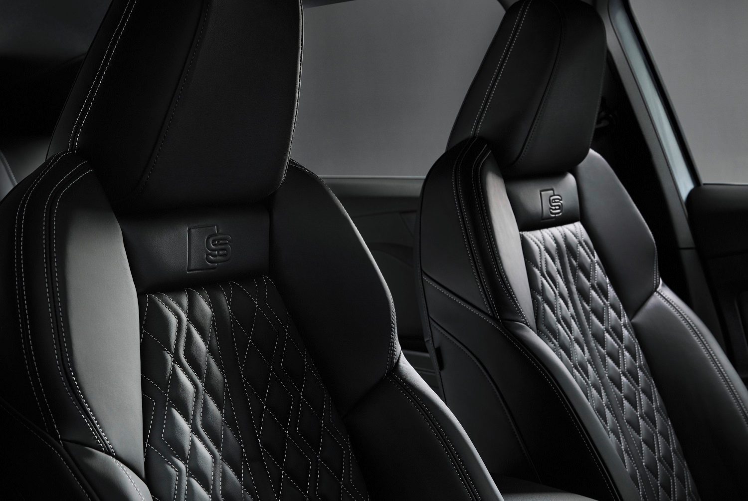 audi previews 2022 q4 e tron compact electric crossover