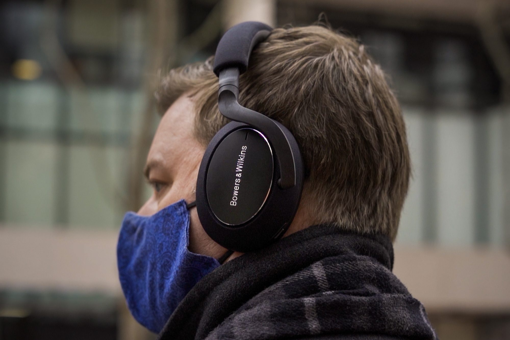 Bowers and Wilkins PX7 Carbon Edition headphone review: Way too