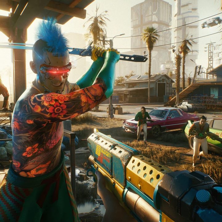 An enemy swings a sword at the main character of Cyberpunk 2077.