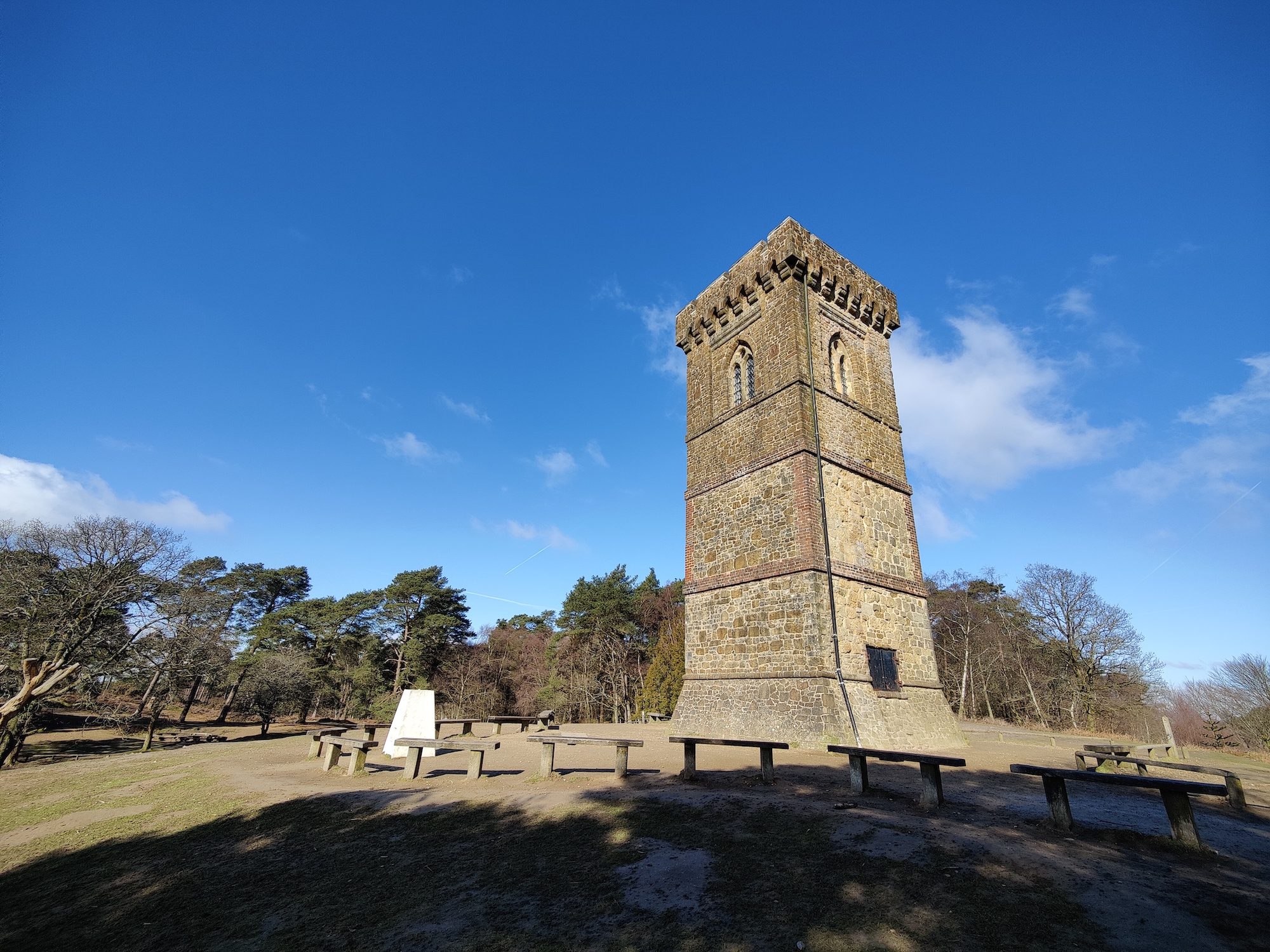 oneplus 9 pro review wide angle tower