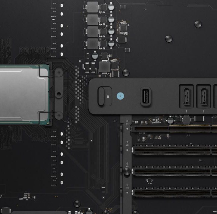 Mac Pro PCIe components.