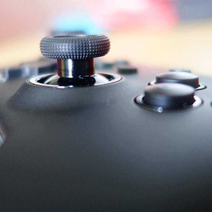 The PowerA Fusion Switch controller with all its parts.