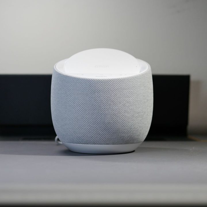 Belkin SoundForm Elite Hi-Fi front fabric mesh