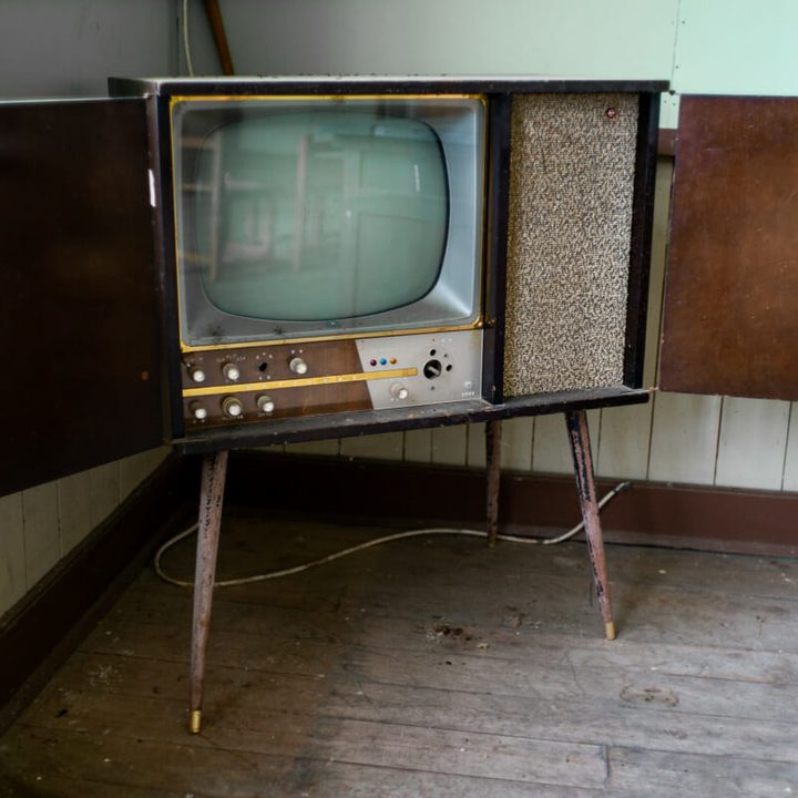 An old TV set.