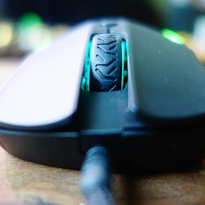 The SteelSeries Rival 5 gaming mouse's switches.