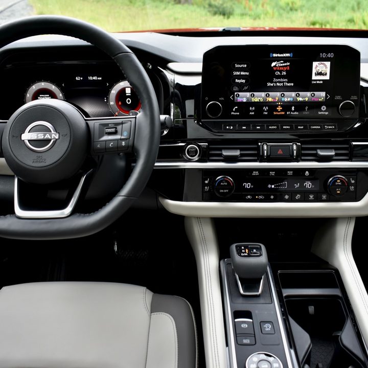Dashboard of the 2022 Nissan Pathfinder.