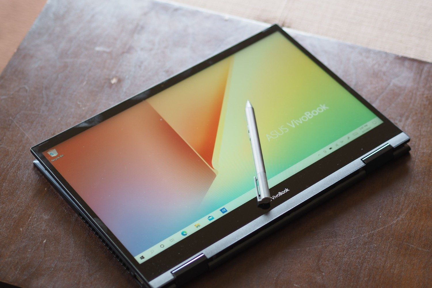 Asus VivoBook Flip 14 (2021) review: A fast, cheap laptop