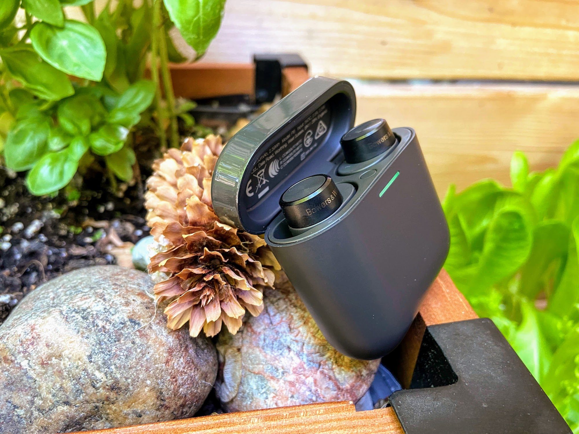 Bowers & Wilkins PI5 review: Sophisticated style, big bass sound
