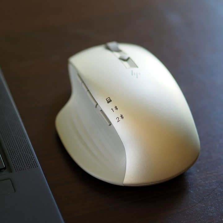 HP Accessory Center app is used to program the buttons of the 930 series Creator Wireless Mouse.