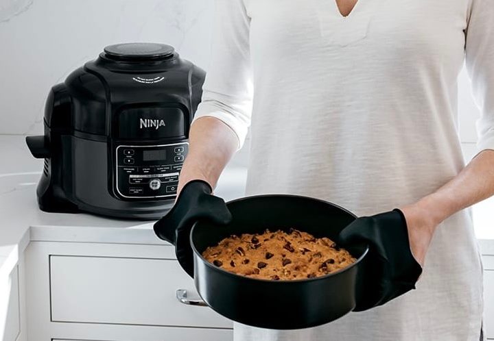 Cooking image of Ninja 5-in-1 Multicooker.