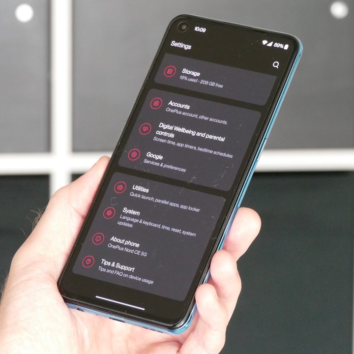 OnePlus Nord CE 5G's Settings screen