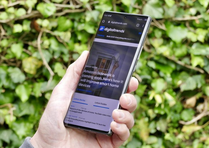 ZTE Axon 30 UItra showing Google Chrome