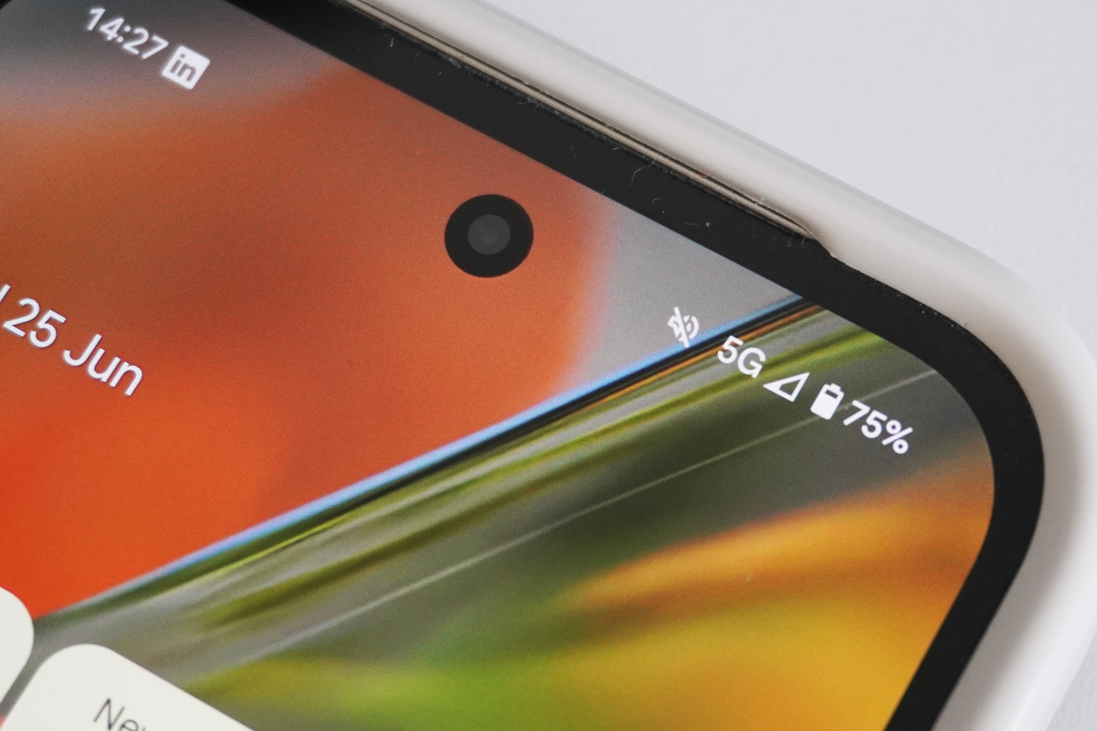5G phone Signal and battery life icons in the status bar of the Pixel 9 Pro Fold