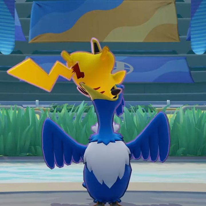 Cramorant eating Pikachu in Pokémon Unite.